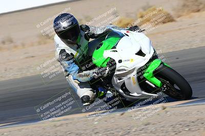 media/Jan-08-2022-SoCal Trackdays (Sat) [[1ec2777125]]/Turn 15 Inside (950am)/